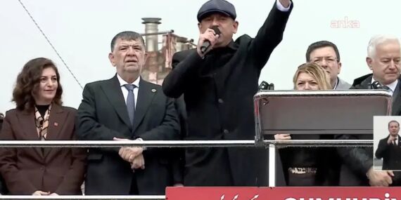 Özgür Özel Çanakkale’den seslendi: Gözaltı görüntülerine sert eleştiri