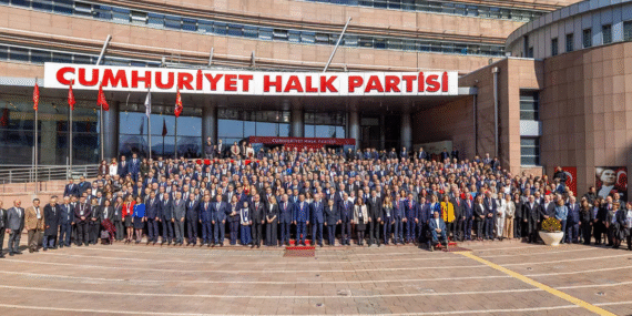 Cumhurbaşkanlığı Aday Ofisi’ne bağlı faaliyet gösteren 18 politika kurulunun üyeleri belli oldu
