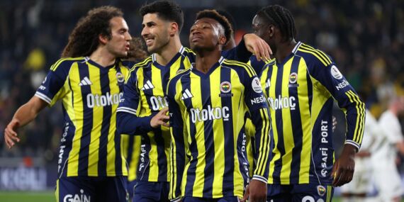 Dorgeles Nene hat-trick yaptı: Fenerbahçe sahasında Gaziantep FK’yı farklı devirdi!