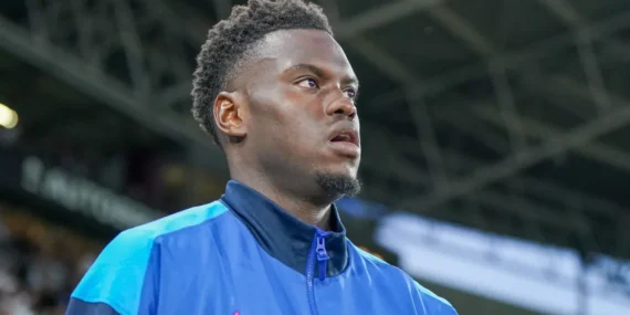 Beşiktaş’tan stoper atağı: Gündemde Badiashile var