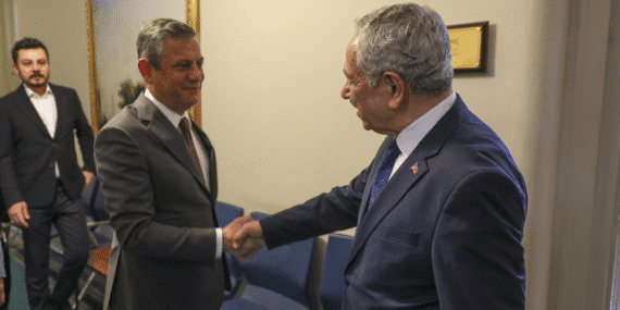 Özgür Özel’in Bülent Arınç ziyareti ve İBB davası detaylar…