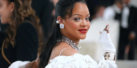 Rihanna’dan 10 yıllık sessizliği bozan müjde: Yeni albüm için stüdyoya girdi!