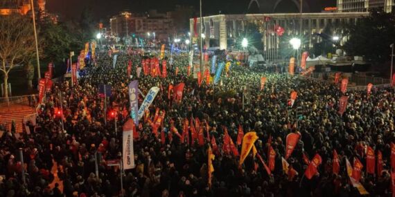 Saraçhane mitingi sonrası gözaltına alınmışlardı: 2 kişi tutuklandı!