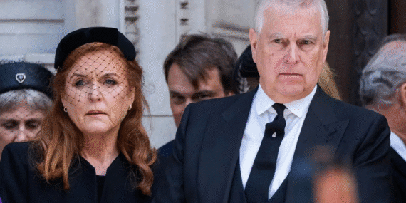 Epstein belgeleriyle gündeme gelen İngiliz kraliyetinin eski gelini evsiz kaldı