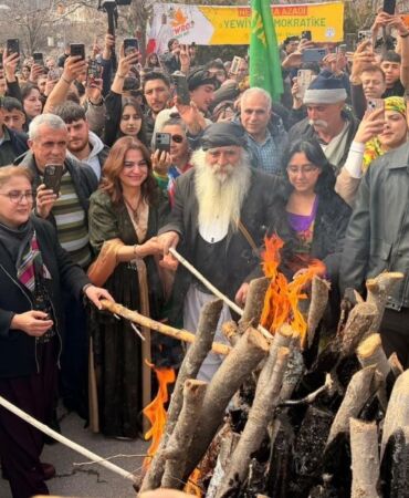 tuncelide nevruz kutlaması