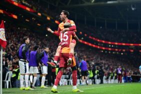 yunus akgün victor osimhen