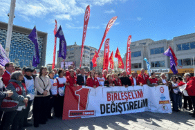 1 Mayıs öncesi Taksim’de 1977 katliamı anması 'Kaybettiklerimiz unutulmadı' (1)