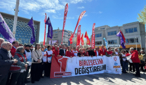 1 Mayıs öncesi Taksim’de 1977 katliamı anması 'Kaybettiklerimiz unutulmadı' (1)