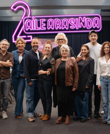 '2 Aile Arasında' filmi için hazırlıklar başladı oyuncular okuma provasında ilk kez bir arada