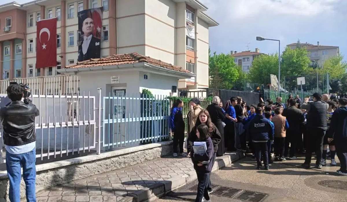 5. sınıf öğrencisi okula tabanca getirdi!