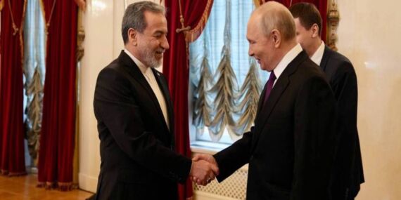İran Dışişleri Bakanı Arakçi, Putin ile bir araya geldi!