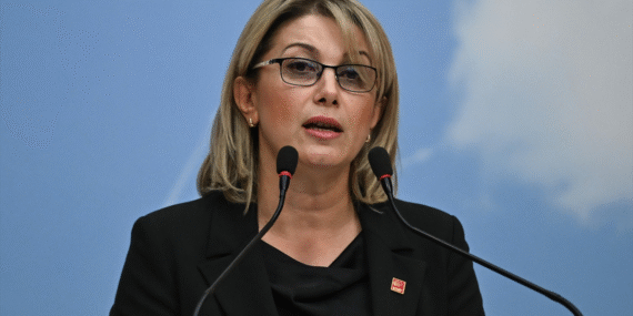 Asu Kaya’dan Mustafa Çiftçi’ye ‘Esma Kılıçarslan’ sorusu: ‘Gülistan Doku dosyasında benzer ihmal zincirleri var mı?’