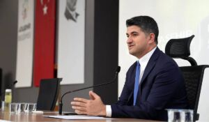 Ataşehir Belediye Başkanı Onursal Adıgüzel