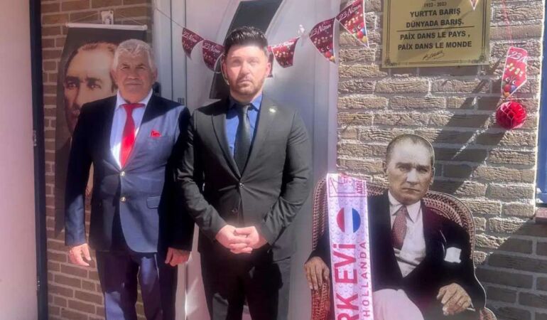 Avrupa’nın tek Atatürk müzesinde 23 Nisan coşkusu
