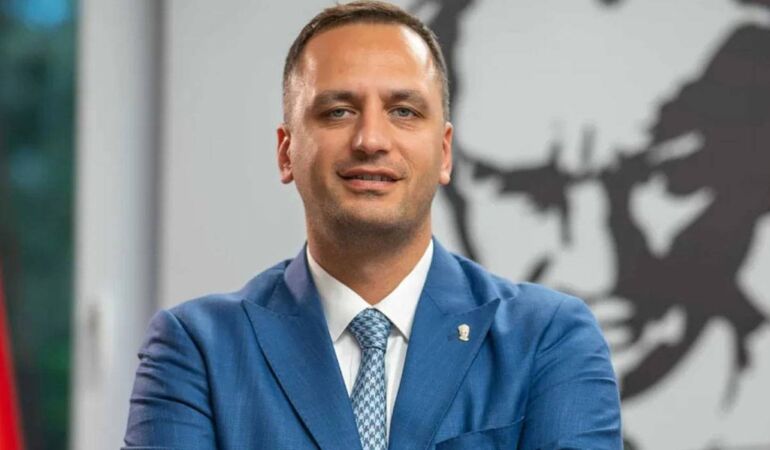 Bornova Belediye Başkanı Ömer Eşki'ye tutuklama talebi
