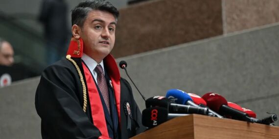 CHP’li belediyelere yapılan operasyon hakkında İstanbul Cumhuriyet Başsavcısı’ndan açıklama: ‘Bana söylenen süre 2 hafta’