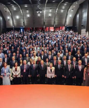 CHP’li belediye başkanları