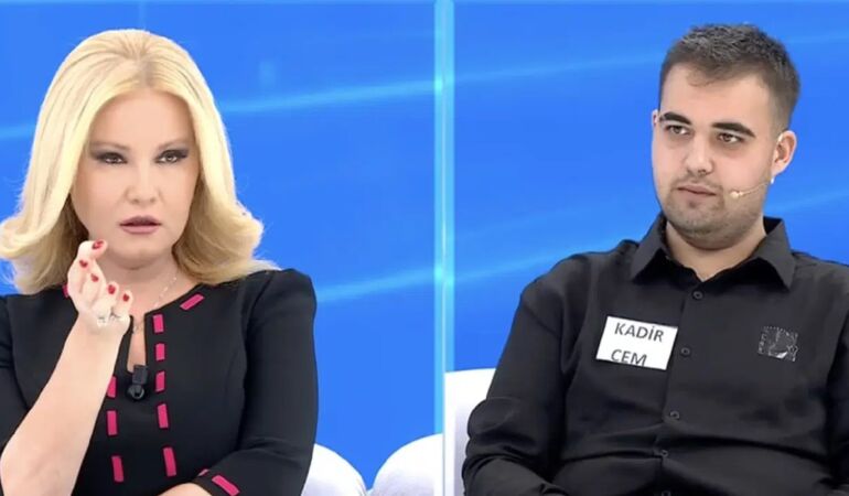 Canlı yayın bağımlılığı hayatını altüst etti: Evini ve tarlasını sattı!