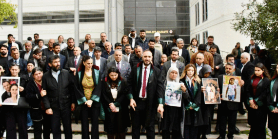 Depremde yıkılan Rönesans Rezidans için hukuk mücadelesi: Adalet, ‘olası kast’la gelmeli