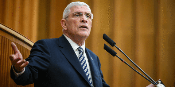 Dervişoğlu’ndan, Özgür Özel’e ‘ara seçim’ yanıtı: ‘Türkiye artık dayatılan sistemi kaldıramaz, ara seçim mümkün değil’