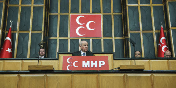 Devlet Bahçeli’den kürsüde dikkat çeken ‘süreç’ açıklaması: ‘Oyalanmaya ve oyalamaya gerek yok’