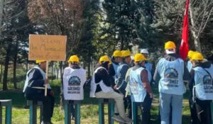 Doruk Maden işçileri 'Söke söke alacağız' diyerek 7. günde eylemi sürdürüyor