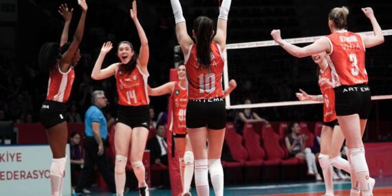 Eczacıbaşı, CEV Şampiyonlar Ligi biletini kaptı!