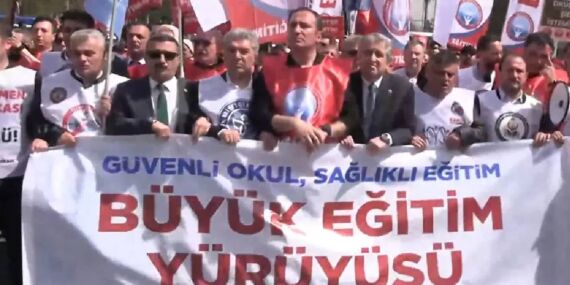 Eğitimciler MEB’e yürümek istedi, polis engelledi: ‘Öğretmen düşmanı Yusuf Tekin istifa’