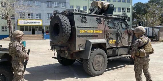 Eğitimcilerden Şanlıurfa’daki saldırı sonrası iş bırakma kararı: ‘Okul güvenliği sağlanmadı’