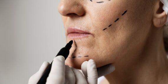 Flört uzadıkça estetik operasyonlara talep yükseliyor