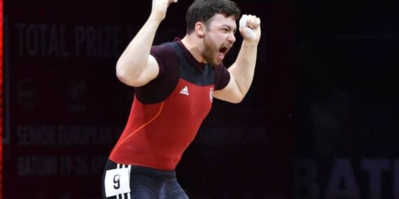 Milli halterci Hakan Şükrü Kurnaz’dan bronz madalya