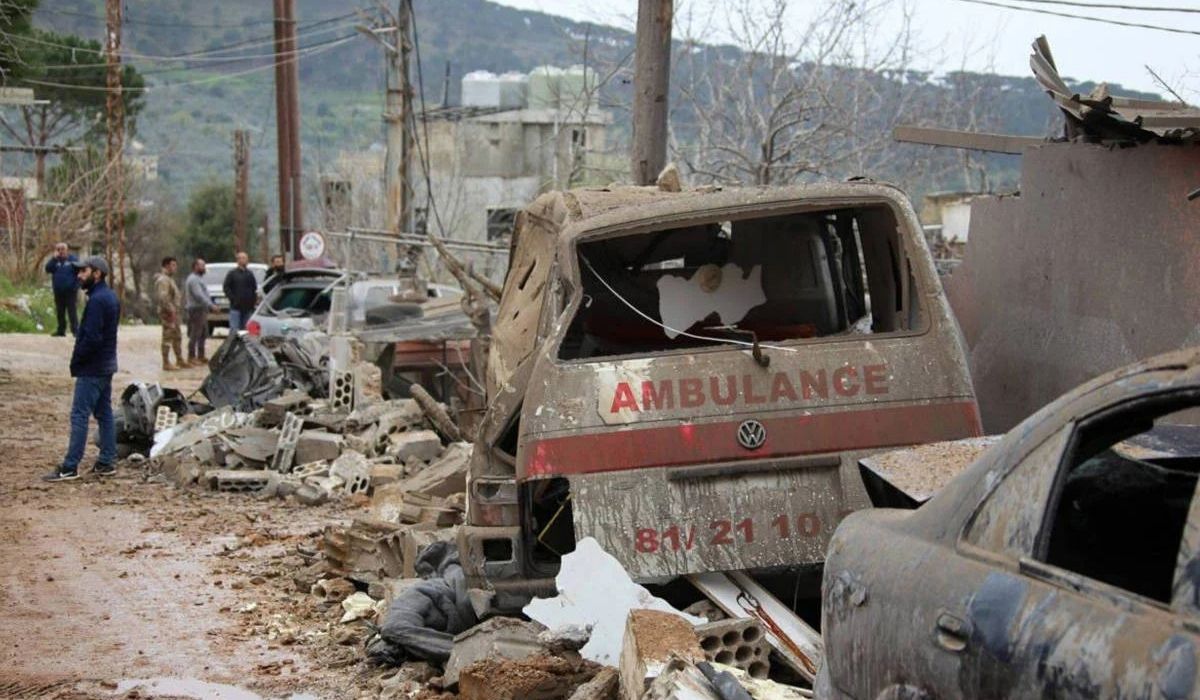 İsrail'den Lübnan'a hava operasyonu Ambulans ve itfaiye araçları hedefte