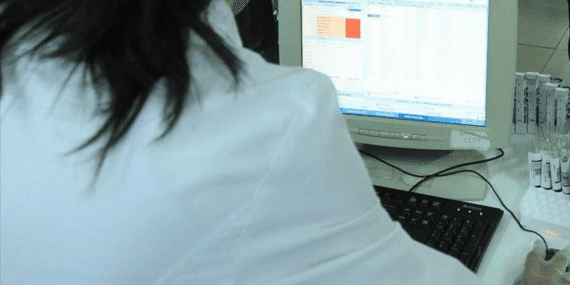 Milyonlarca kişiyi ilgilendiriyor… Bakanlıktan ilaç raporu çağrısı geldi!