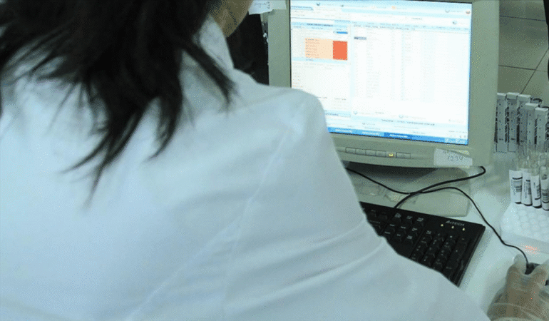 Milyonlarca kişi dikkat! Bakanlıktan ilaç raporu çağrısı geldi