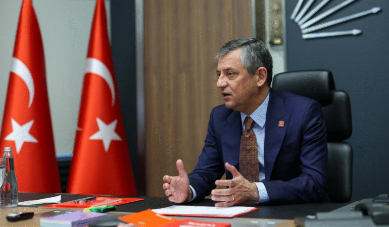 Özgür Özel tarih açıkladı: Seçimler en geç Ekim 2027’de