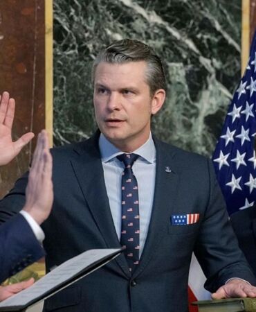 Pentagon toplantısında şaşırtan an Hegseth ve ‘Pulp Fiction’ bağlantısı