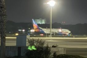 Pilot istifra etti Uçak Antalya'ya acil iniş yaptı