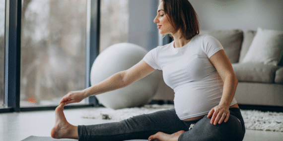 Sadece bedeni değil zihni de hazırlıyor: Hamilelik yogasının önemli 5 faydası