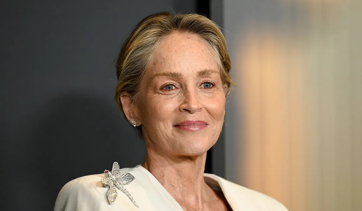 Sharon Stone’un kraliyet açıklaması 'Soyumuz imparatora dayanıyor, ama biz ahırda büyüdük'