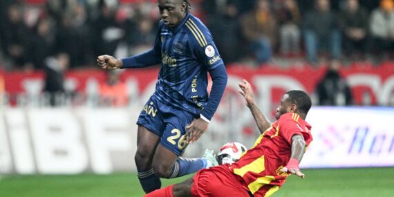 İlker Yağcıoğlu’ndan Fenerbahçeli futbolcuya tepki: ‘Olmuyor’