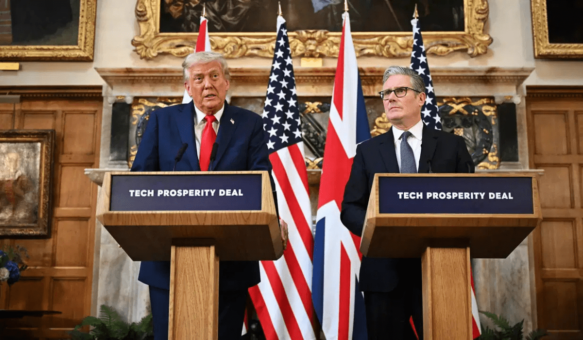 Starmer Trump’a cevap verdi 'Baskılara boyun eğmek söz konusu değil'