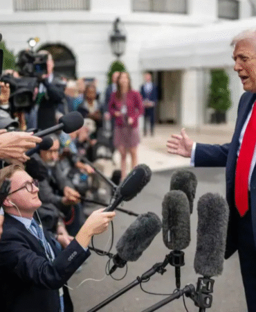 Trump’tan bilgi sızıntısına öfke nöbetleri Gazetecilere hapis tehdidi savurdu