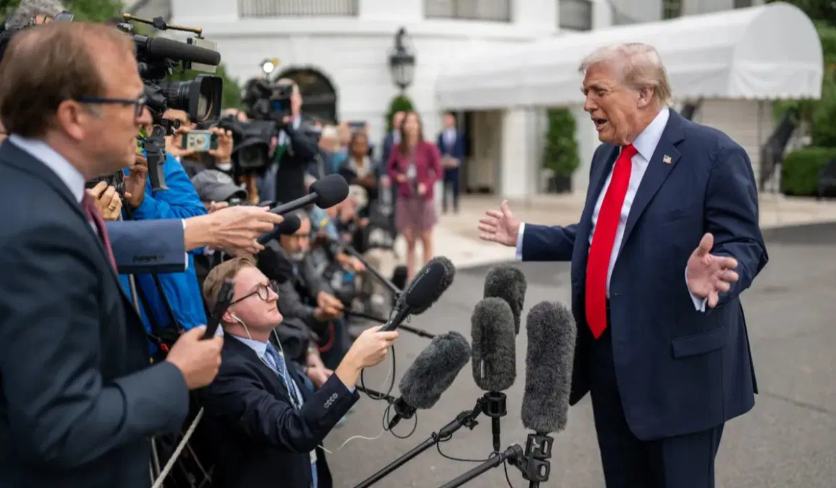 Trump’tan bilgi sızıntısına öfke nöbetleri Gazetecilere hapis tehdidi savurdu