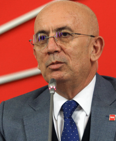 Ümit Erkol’a gözaltı Siyasilerden 'Yarattıkları bu düzenin altında kalacaklar' mesajı