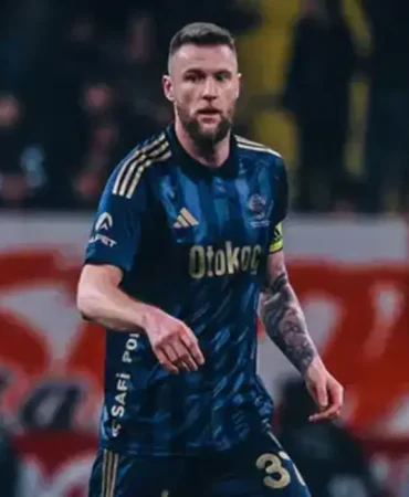 a14b203d-7b94-4255-9e79-f0b93347 (2)