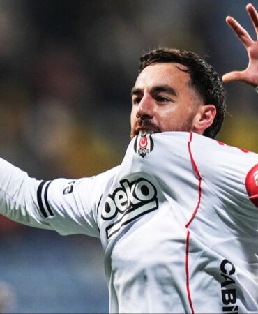 bu-sezon-bir-ilki-basardi-102_2-