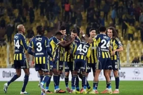 fenerbahce-takim-sevinc-1 (1)