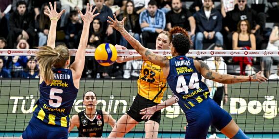 Fenerbahçe, VakıfBank karşısında seriyi eşitledi!