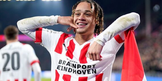 Galatasaray’da Simons iddiası: 10 numara arayışı