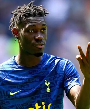 yves-bissouma-kimdir-yves-bissou